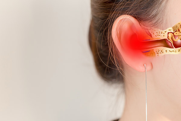 中耳炎症状 中耳炎有哪些症状表现