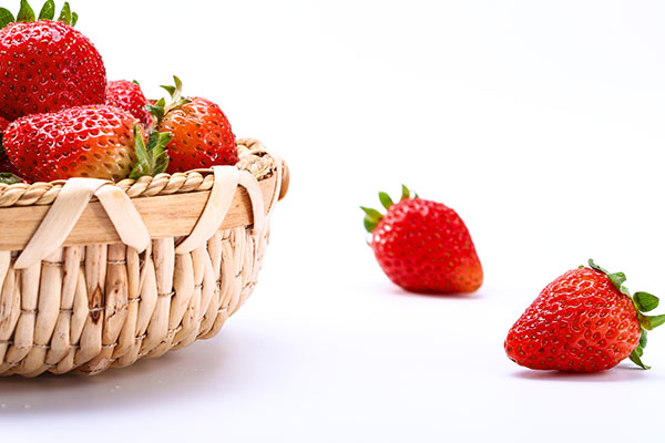 草莓吃多了易患3种疾病