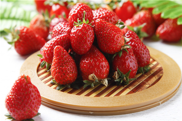 草莓的营养价值和功效