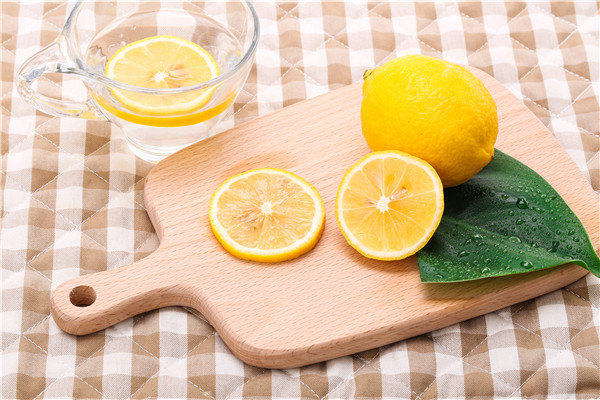 柠檬的功效及饮食禁忌