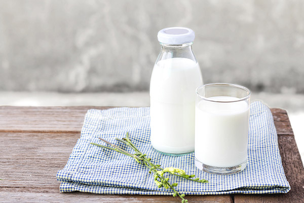 喝酒前喝酸奶还是纯牛奶-养生法典