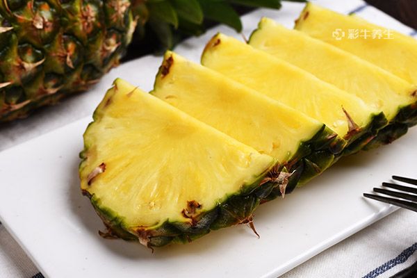 菠萝和凤梨是同一种水果吗